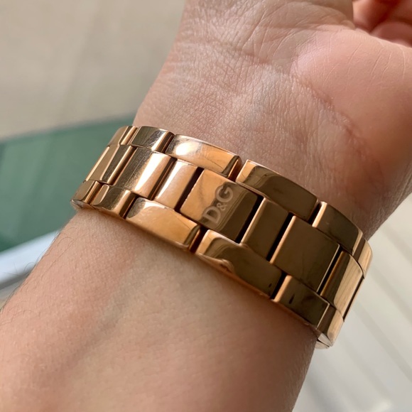D&G Dolce & Gabbana Rose-Gold Anchor Analog Watch